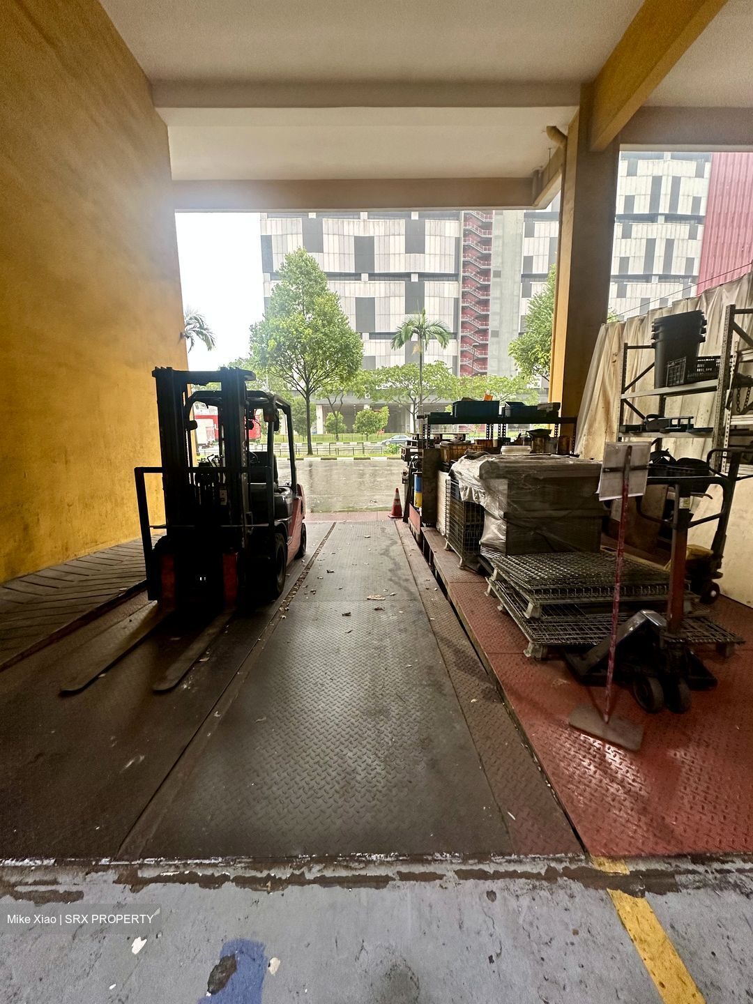 Tuas Road (D22), Factory #479807151